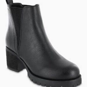 Mia Jody Chelsea Boot Size 8